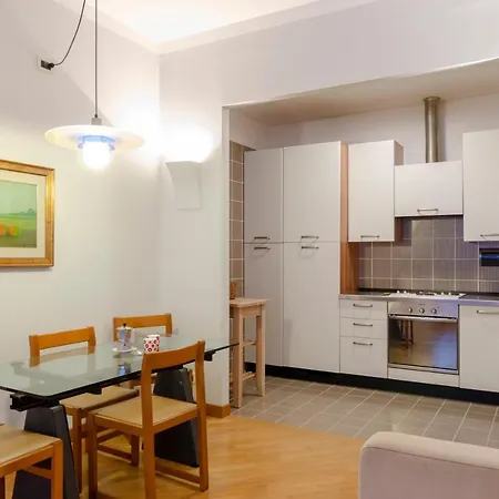 Apartamento Joivy Apt For 4 With Exclusive Pool And Garden In Nervi *