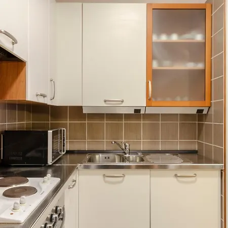 Joivy Apt For 4 With Exclusive Pool And Garden In Nervi Genoa