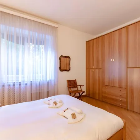Joivy Apt For 4 With Exclusive Pool And Garden In Nervi * 热那亚